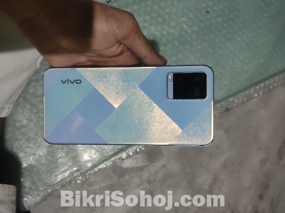 Vivo Y21